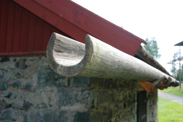 Wooden Gutter Repair in Lapeer